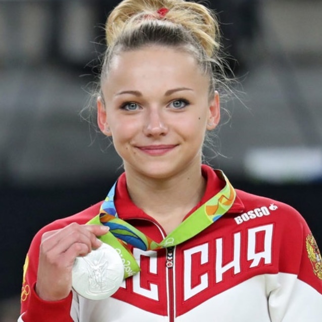 マリア パシェカがかわいい 2015世界体操では跳馬金メダルを獲得 アンテレッソ アンテレッソ